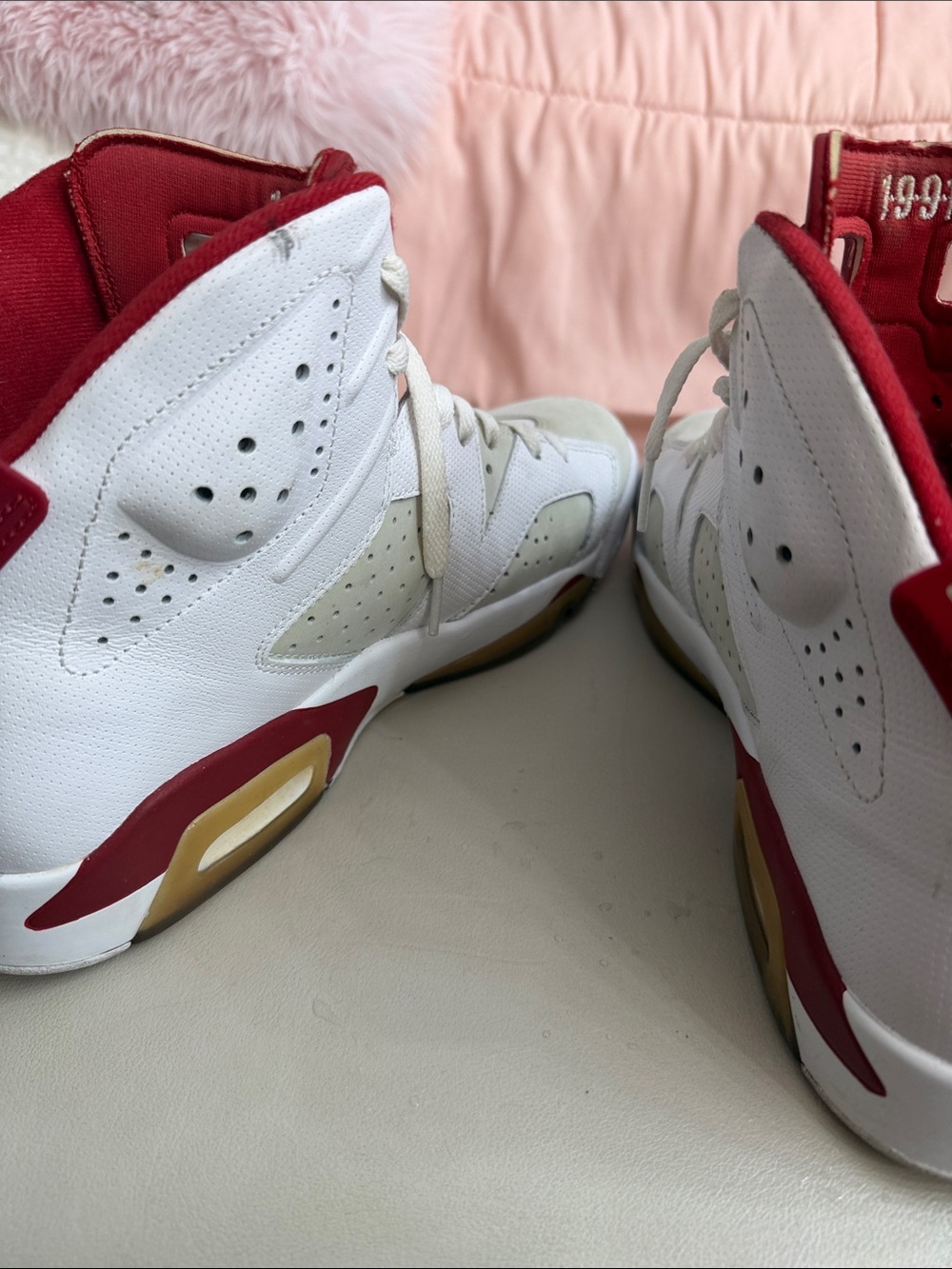 Jordan men High-Top Sneakers in White and Red - Picture 11 of 12